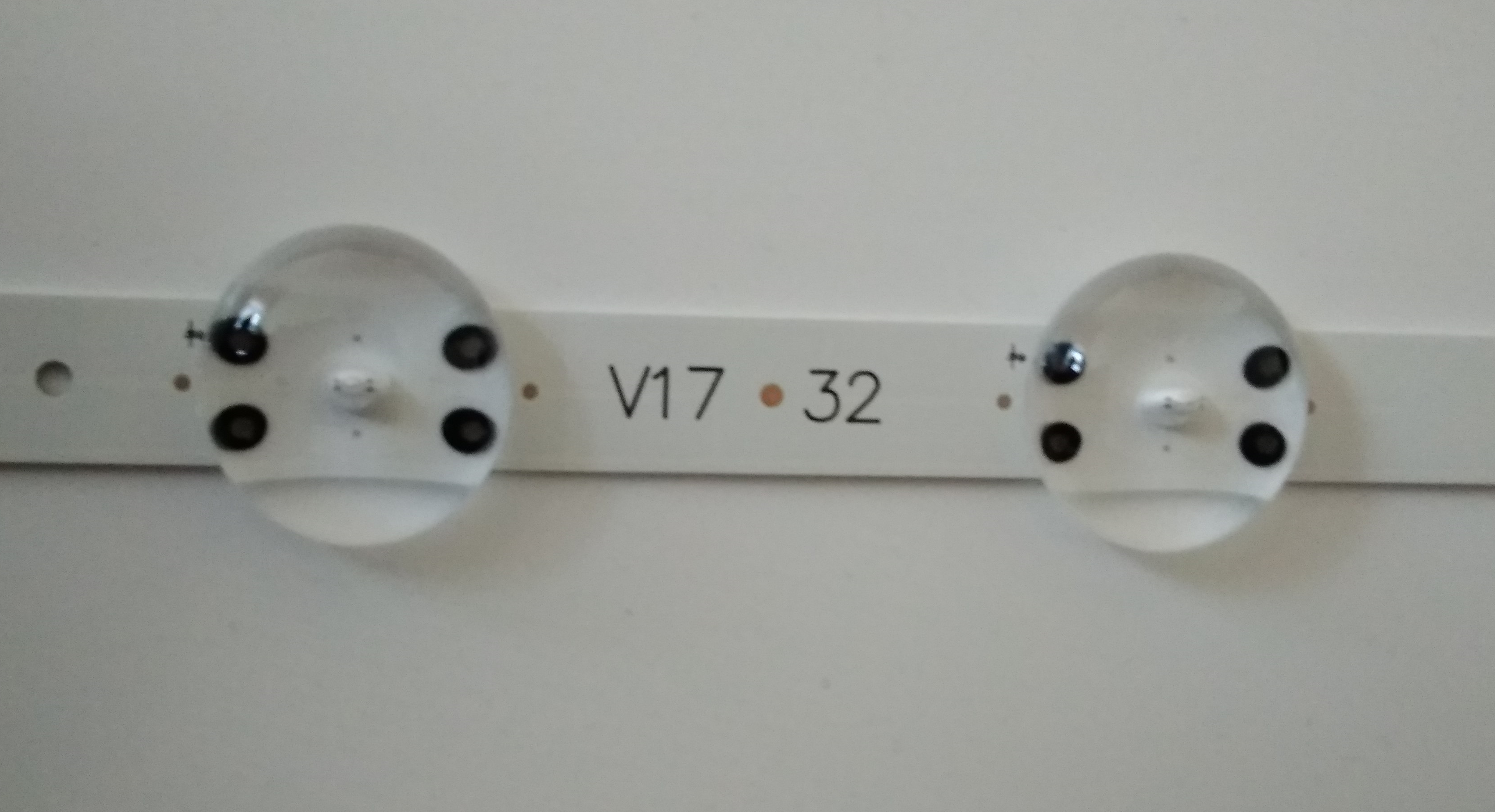 listwa led 32 v17 art3 2855 6916l 2855b lg 32lj510v 660mm 2